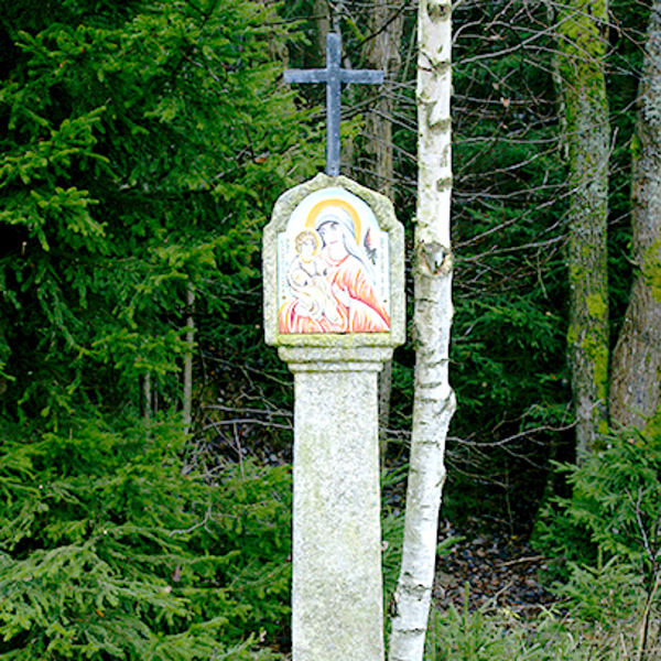 Flamberger Kreuzstöckl / © Pfarrgemeinde Hellmonsödt Flamberger Kreuzstöckl