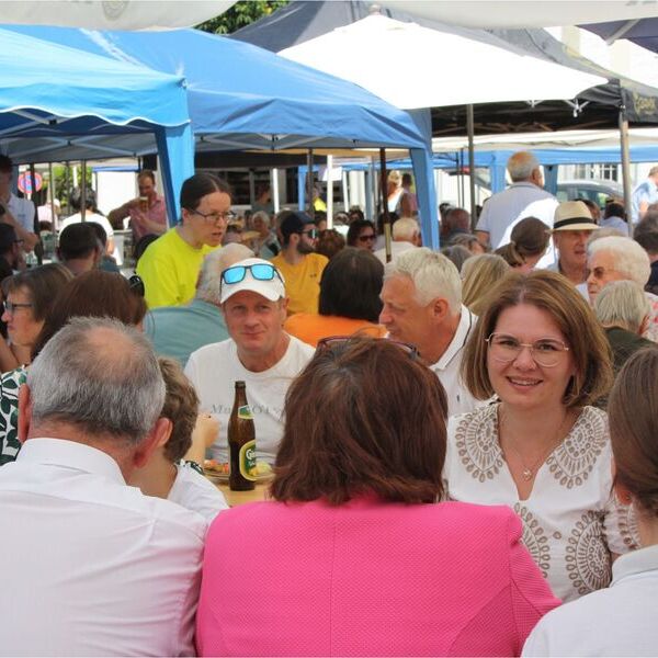 sehr gut besuchtes Pfarrfest