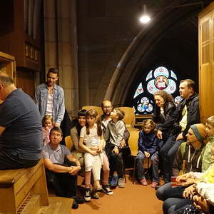 Domorganist Wolfgang Kreuzhuber mit der zweiten Gruppe von „Orgel mit allen Sinnen”